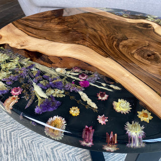 Couchtisch mit echten gepressten Blumen