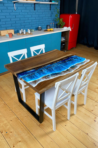 epoxy wood resin table