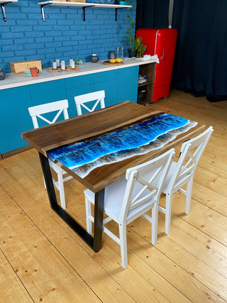 epoxy wood resin table