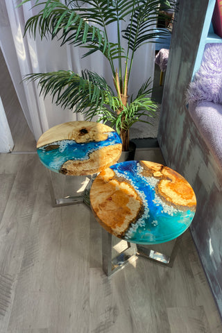 Set of 2 Epoxy Resin Tables