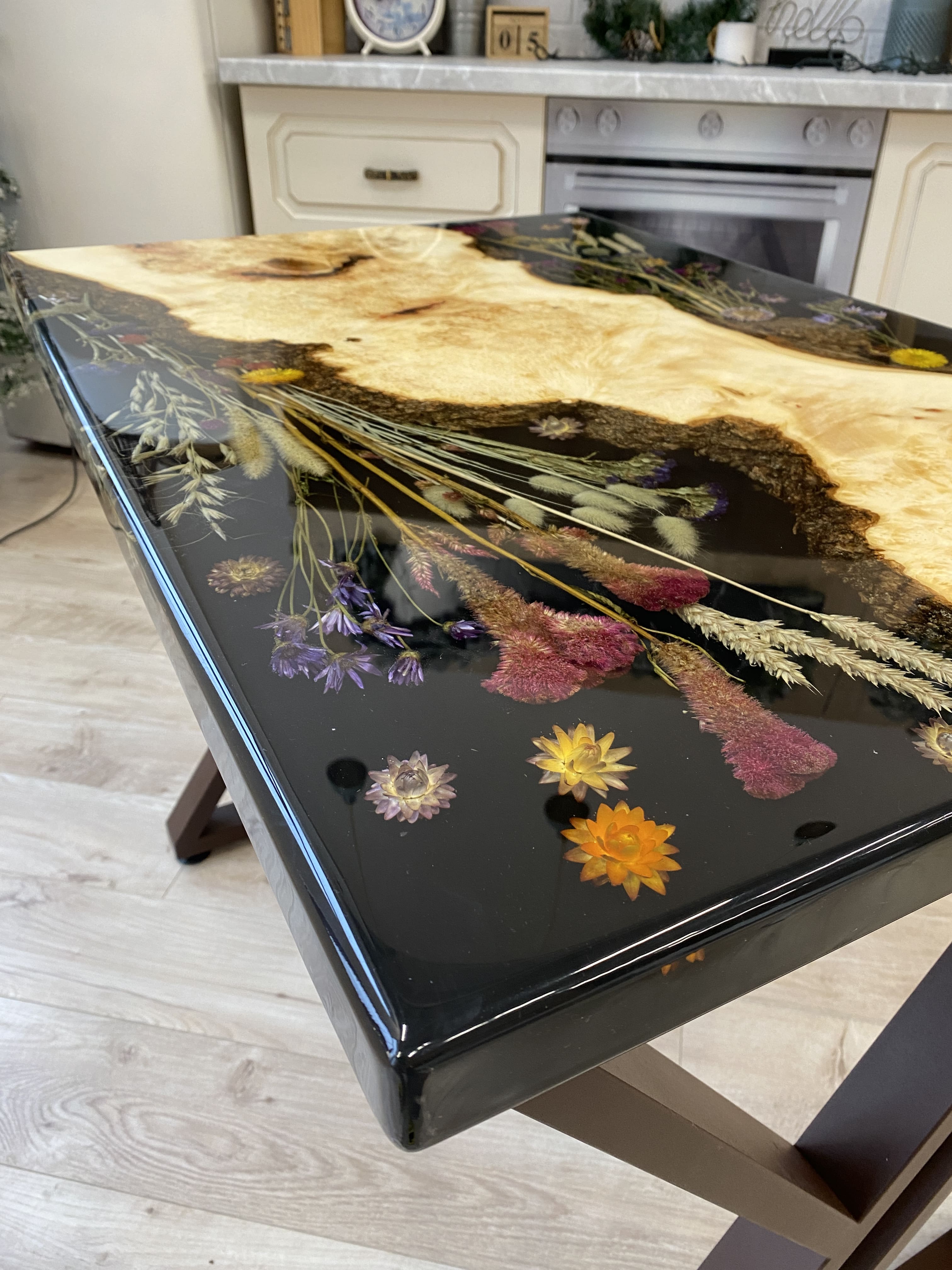 Gepresster Tisch mit getrockneten Blumen – ThunderWood Studio