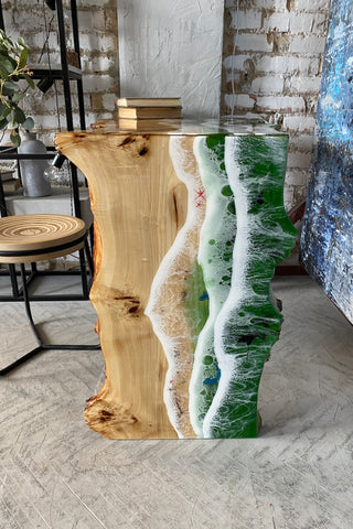 Wasserfall-Harztisch mit Meereswelle
