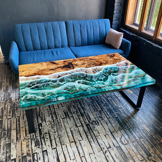 Live Edge Epoxy Ocean Tisch