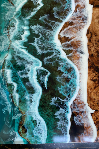 Live Edge Epoxy Ocean Tisch