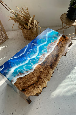 Ocean Epoxy Couchtisch