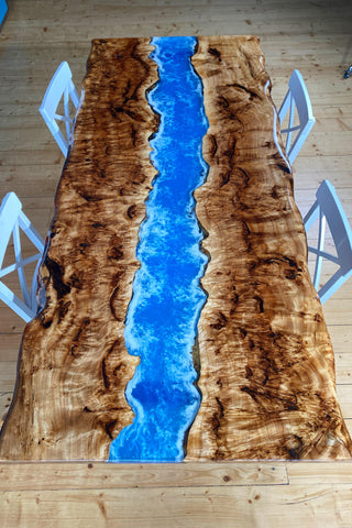 Live Edge Blue River Tisch