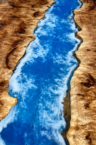 Live Edge Blue River Tisch