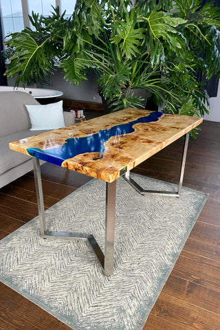 Rechteckiger Epoxy River Esstisch